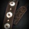 Correa para guitarra o bajo de cuero con conchos