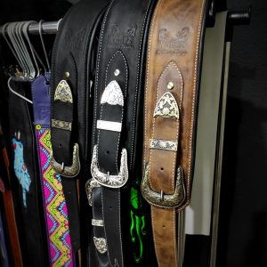 02.- Correa para guitarra/bajo Black Label